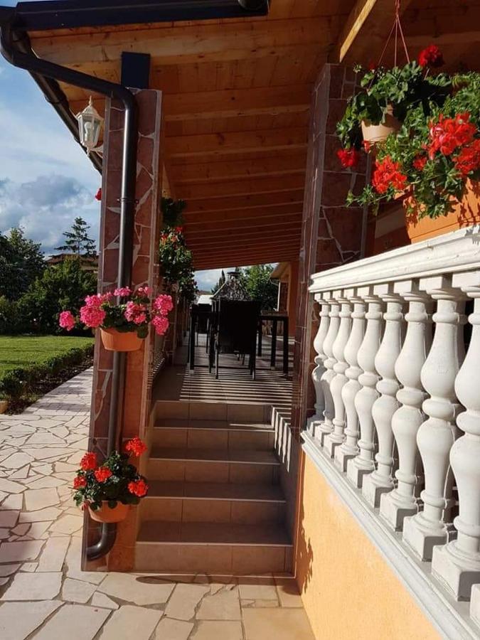 Villa Nikolina Medulin Extérieur photo